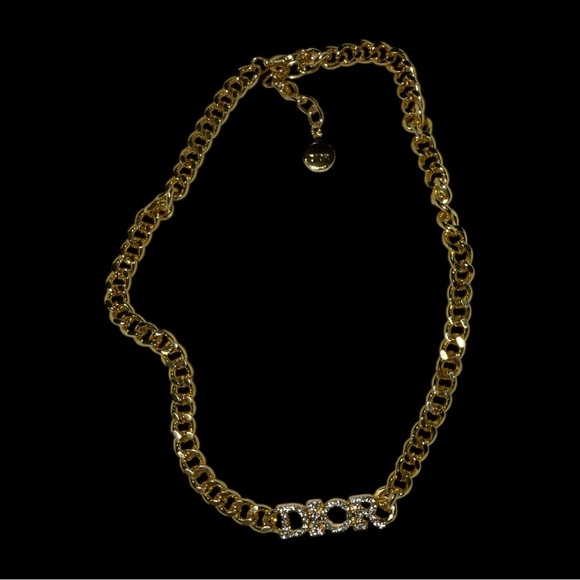 Gold Chain Necklace - Picture 2 of 3